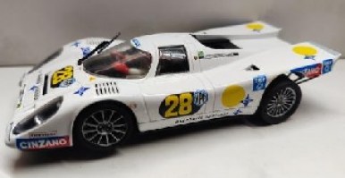 FLY28